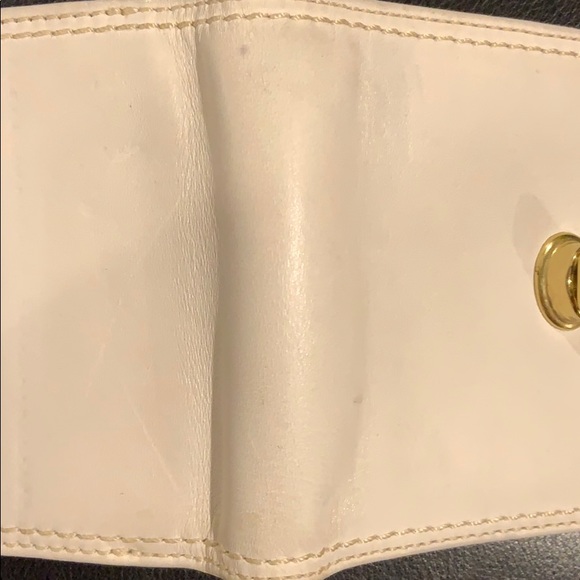 Authentic Coach leather wallet - Picture 5 of 6